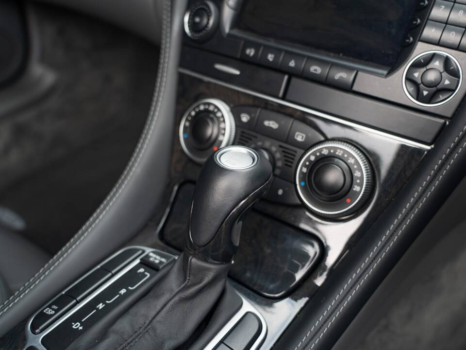 Bild 23/44 von Mercedes-Benz SL 65 AMG (2005)