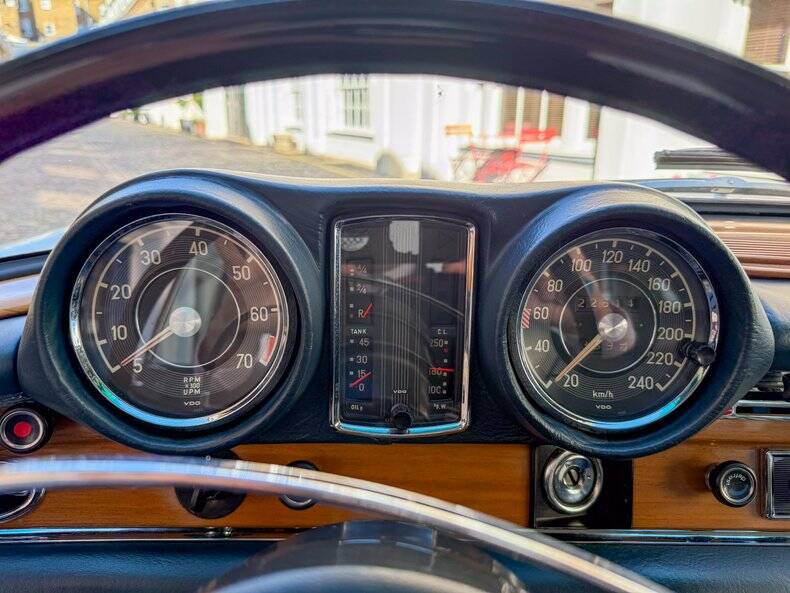 Bild 12/50 von Mercedes-Benz 280 SE 3,5 (1971)