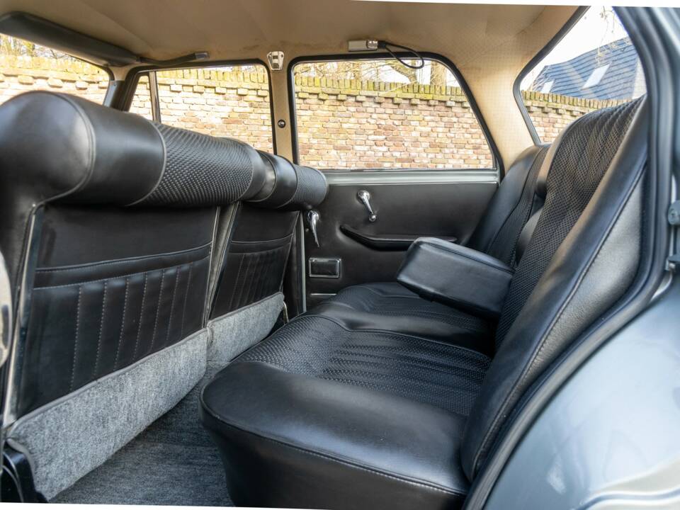 Afbeelding 33/50 van Alfa Romeo Giulia 1600 S (1968)