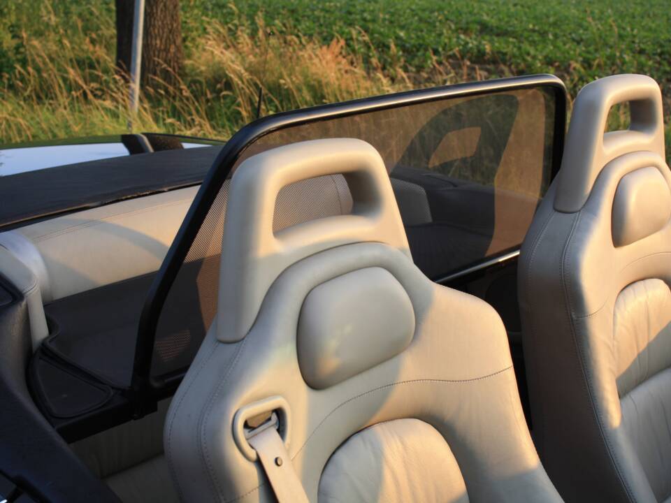 Bild 52/88 von Audi Cabriolet 2.6 (1995)
