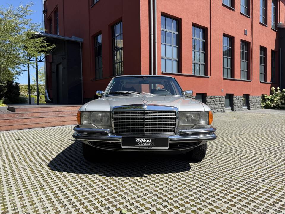 Imagen 6/42 de Mercedes-Benz 450 SEL 6,9 (1975)