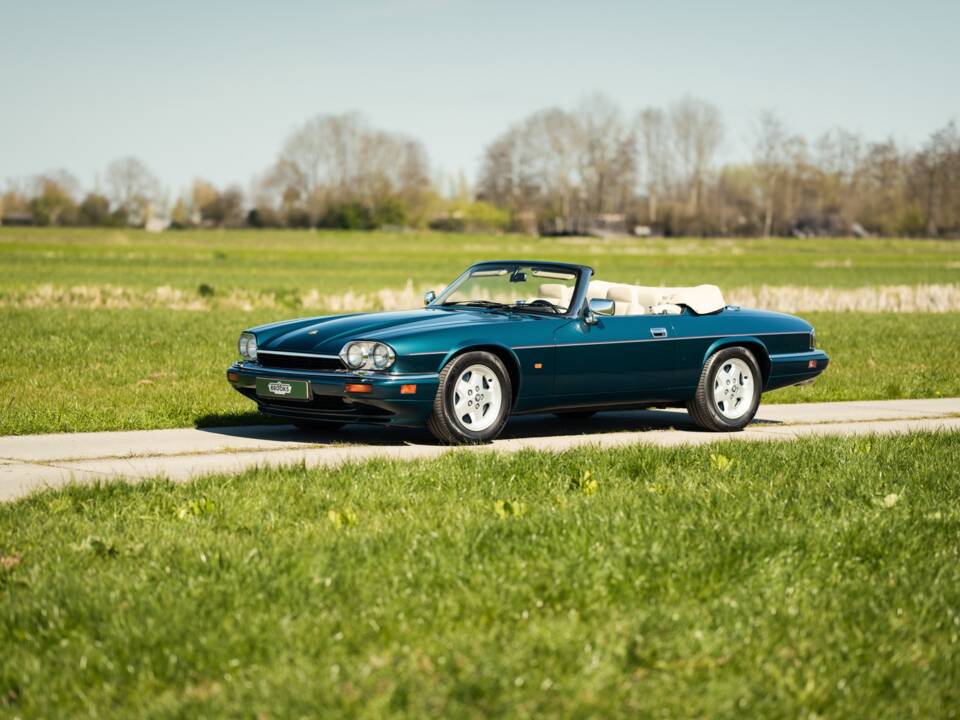 Bild 3/35 von Jaguar XJS 6.0 (1994)
