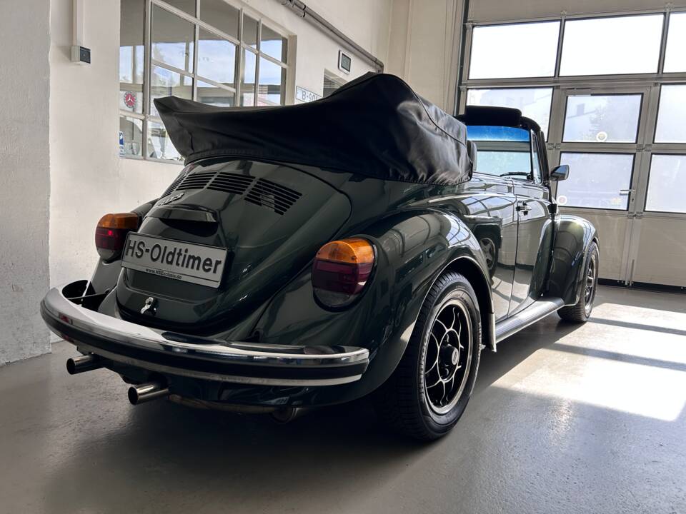 Immagine 8/41 di Volkswagen Maggiolone 1303 LS (1976)