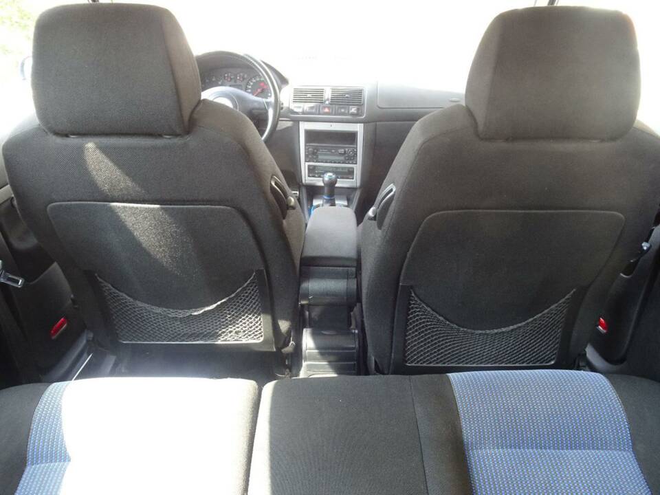 Image 18/22 of Volkswagen Golf IV 1.8T GTI (1999)