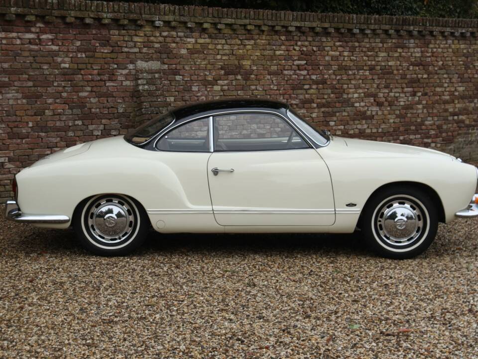 Bild 42/50 von Volkswagen Karmann Ghia 1300 (1966)