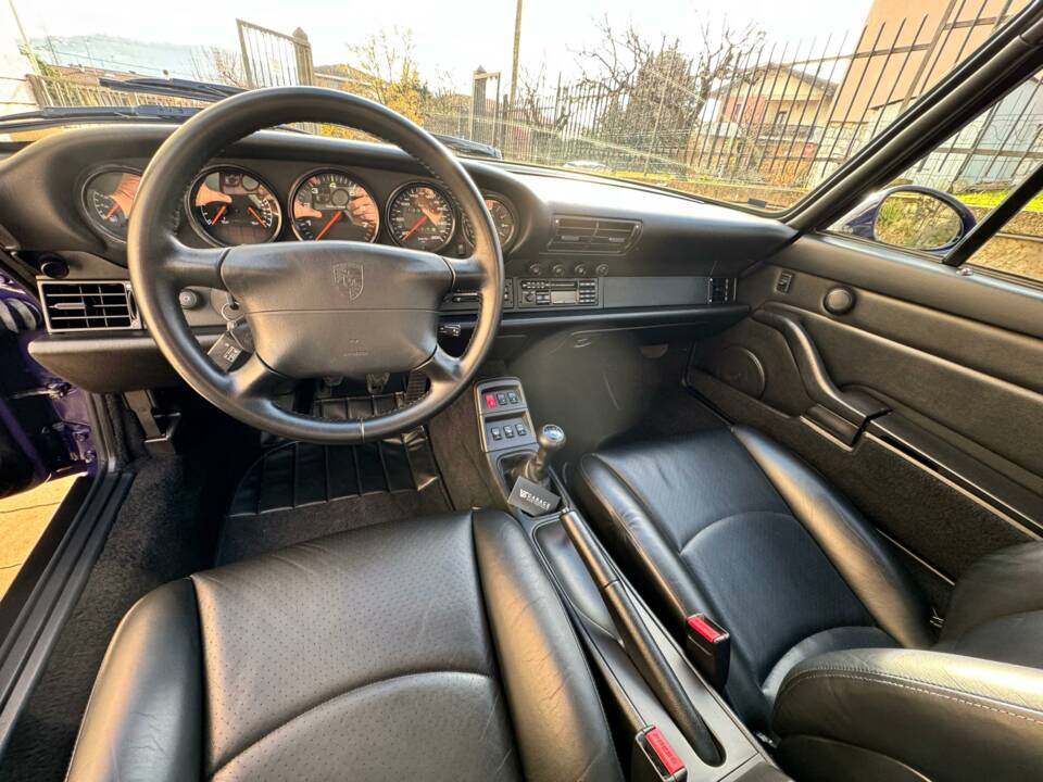 Bild 23/28 von Porsche 911 Carrera (1994)