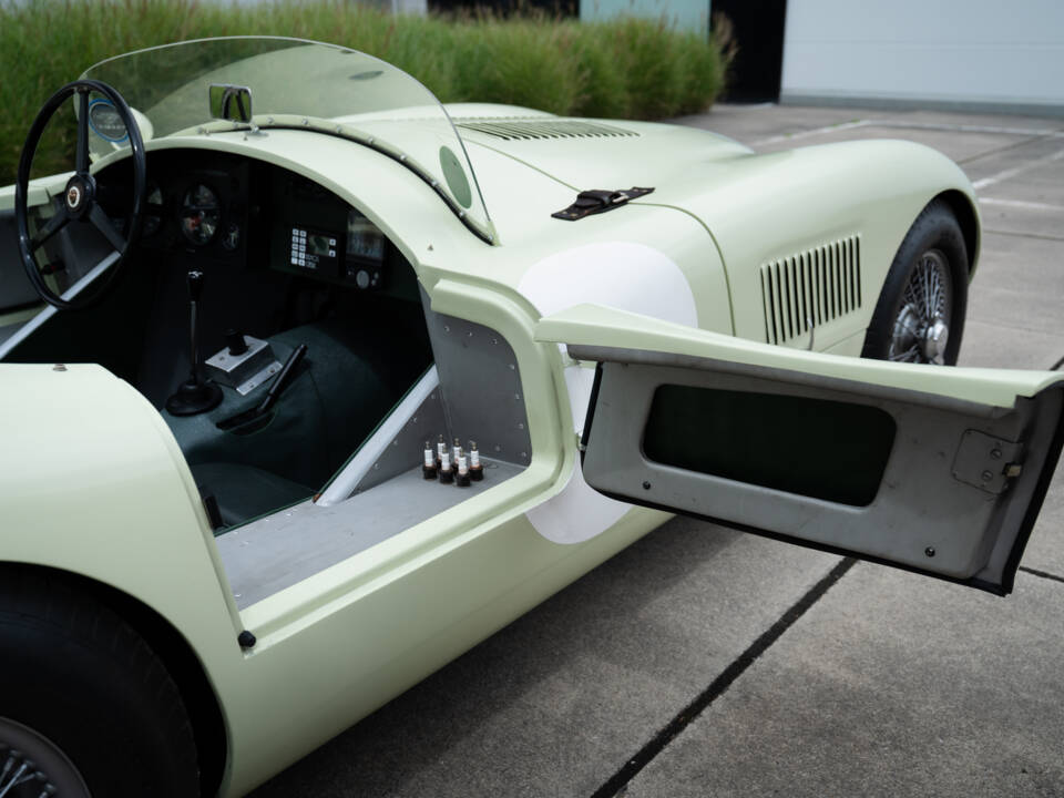 Afbeelding 91/99 van Jaguar XK 120 C (C-Type) (1954)