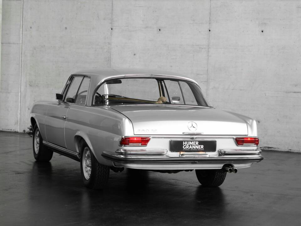 Afbeelding 12/50 van Mercedes-Benz 280 SE (1968)