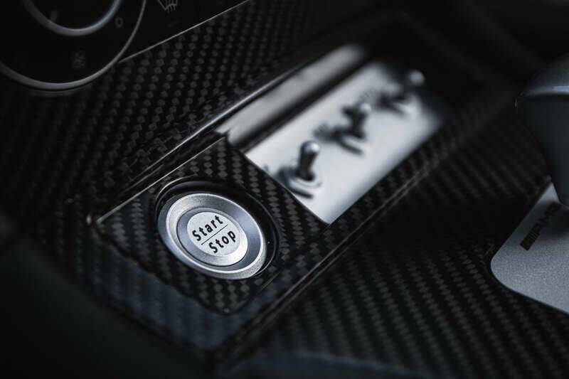 Image 22/50 of Mercedes-Benz CLK DTM AMG (2004)