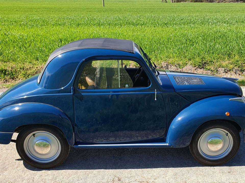 Image 16/40 de FIAT 500 C Topolino (1950)