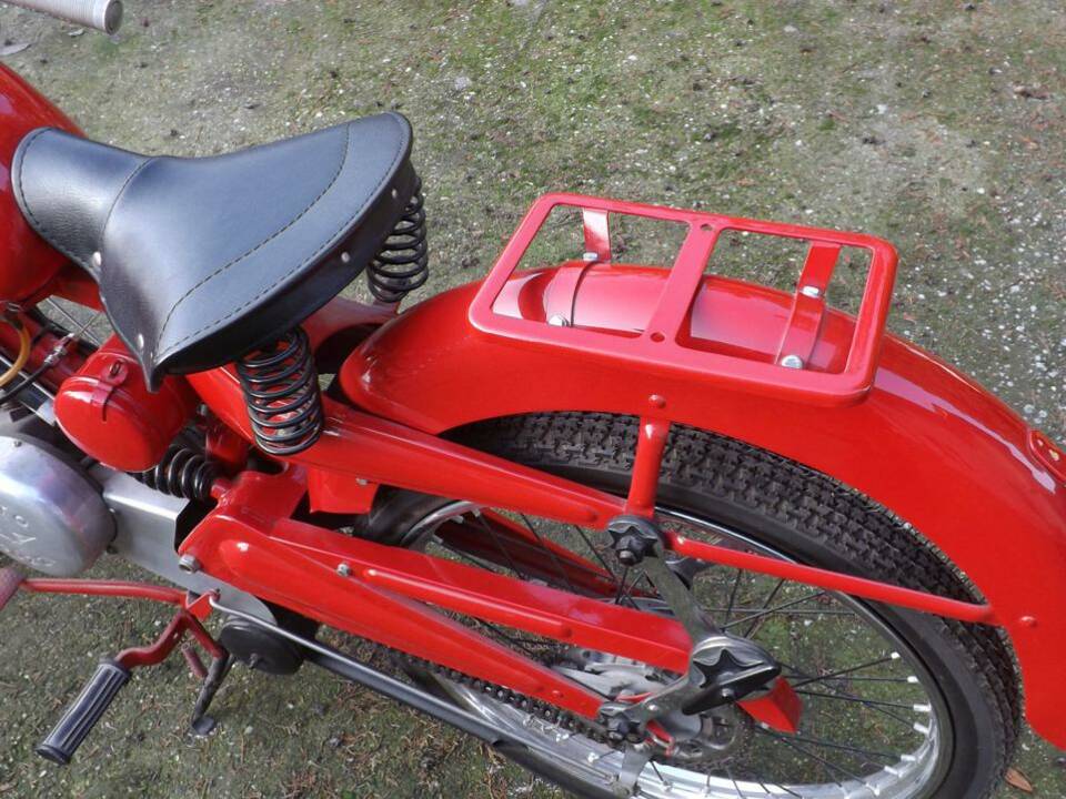 Afbeelding 10/41 van Moto Guzzi Motoleggera 65 (1952)