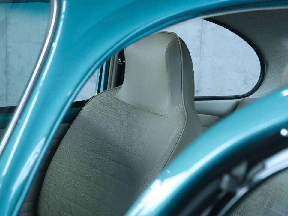 Bild 8/50 von Volkswagen Käfer 1300 (1973)