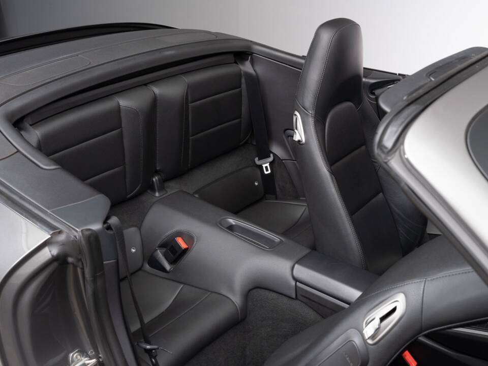 Imagen 41/42 de Porsche 911 Carrera (2012)