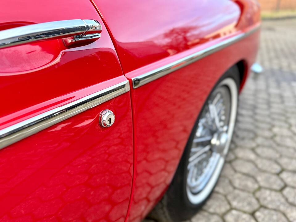 Bild 44/64 von MG MGB (1970)