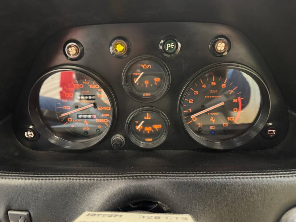 Image 40/59 of Ferrari 328 GTS (1988)