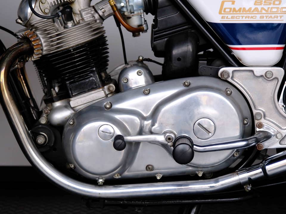 Image 51/83 of Norton 850 MKIII Roadster (1975)