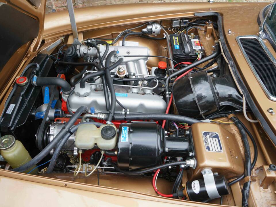 Image 4/50 of Volvo 1800 E (1971)