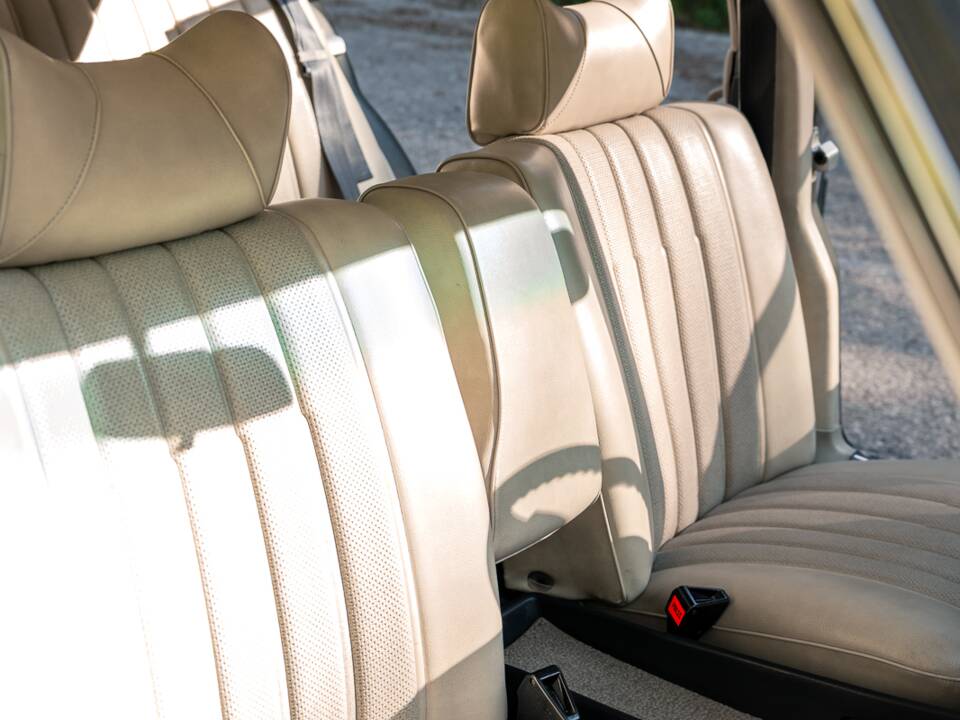 Bild 66/105 von Mercedes-Benz 280 S (1972)