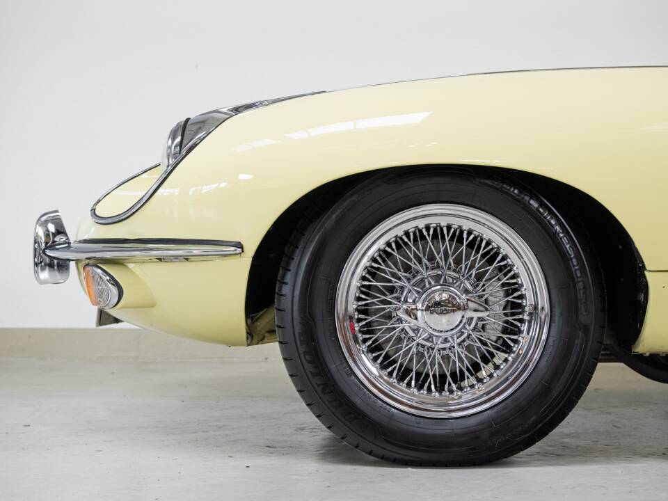 Imagen 23/40 de Jaguar E-Type (2+2) (1970)
