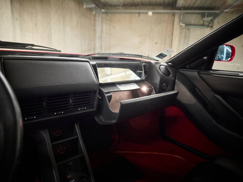 Image 77/99 of Ferrari Testarossa (1991)