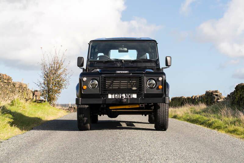 Image 6/50 of Land Rover Defender 110 Td5 (1999)