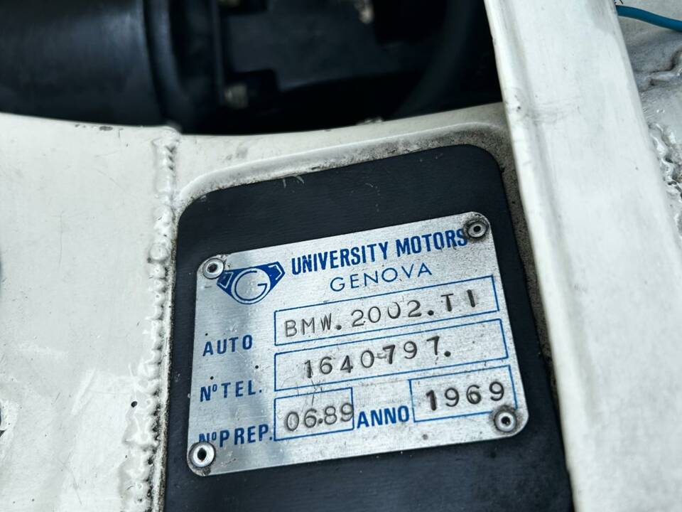 Bild 34/56 von BMW 2002 ti (1969)