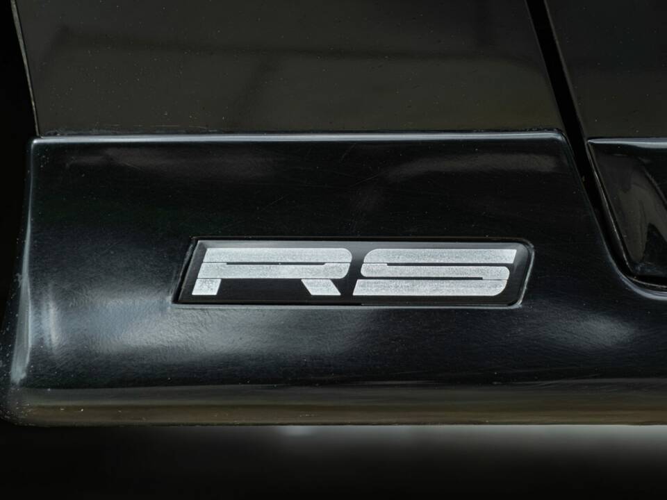 Bild 25/50 von Chevrolet Camaro Z28 (1992)