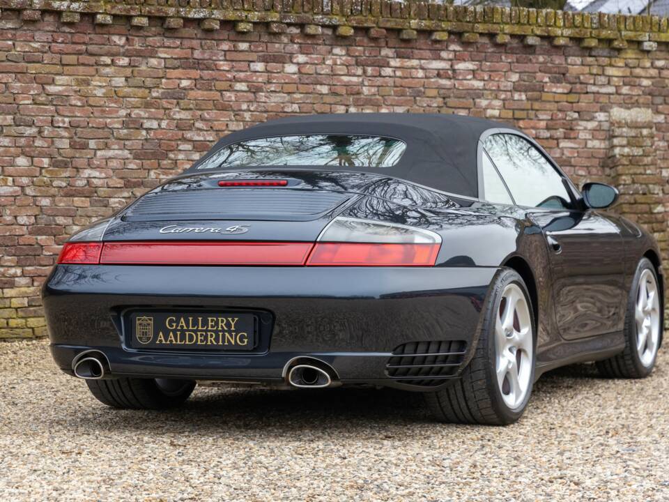 Image 50/50 of Porsche 911 Carrera 4S (2003)