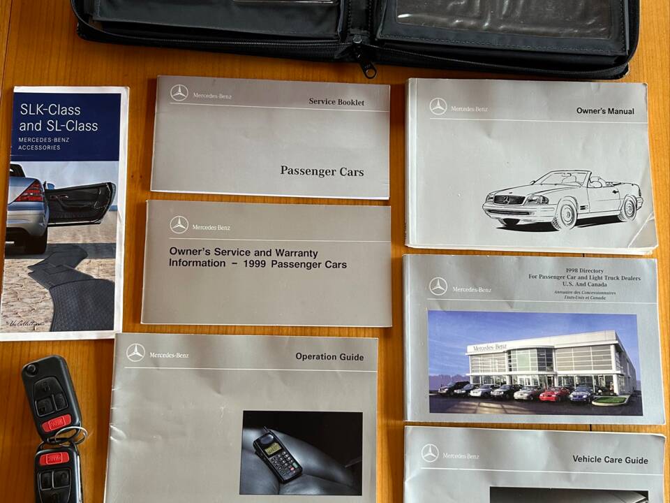 Image 25/25 of Mercedes-Benz SL 500 (1999)