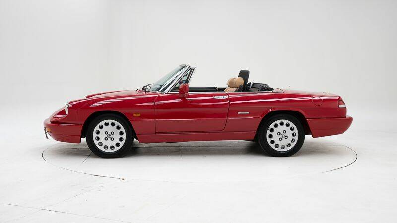 Bild 8/15 von Alfa Romeo 2.0 Spider (1991)
