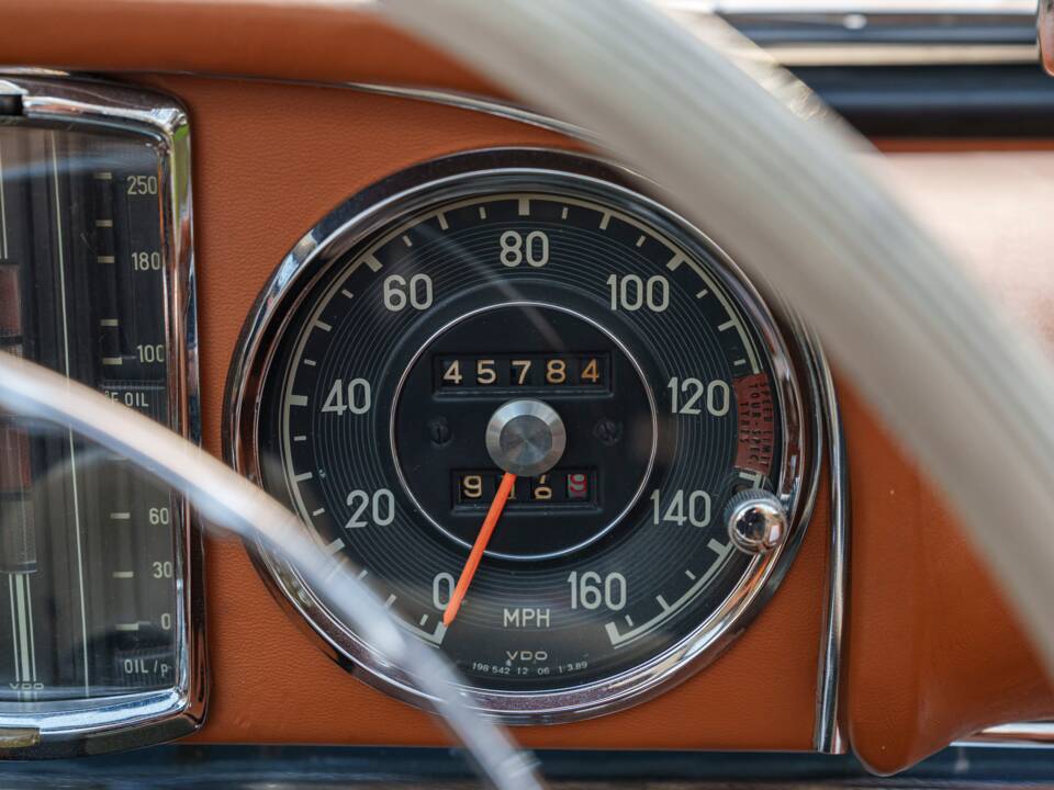 Image 22/33 de Mercedes-Benz 300 SL Roadster (1957)