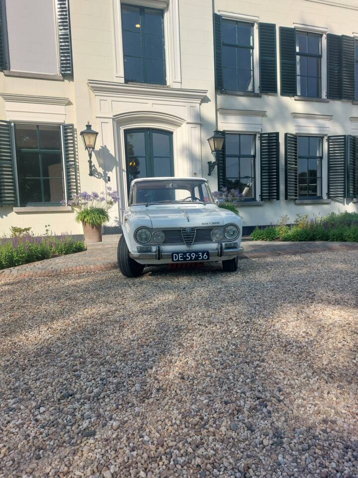 Image 8/20 of Alfa Romeo Giulia 1600 TI (1967)