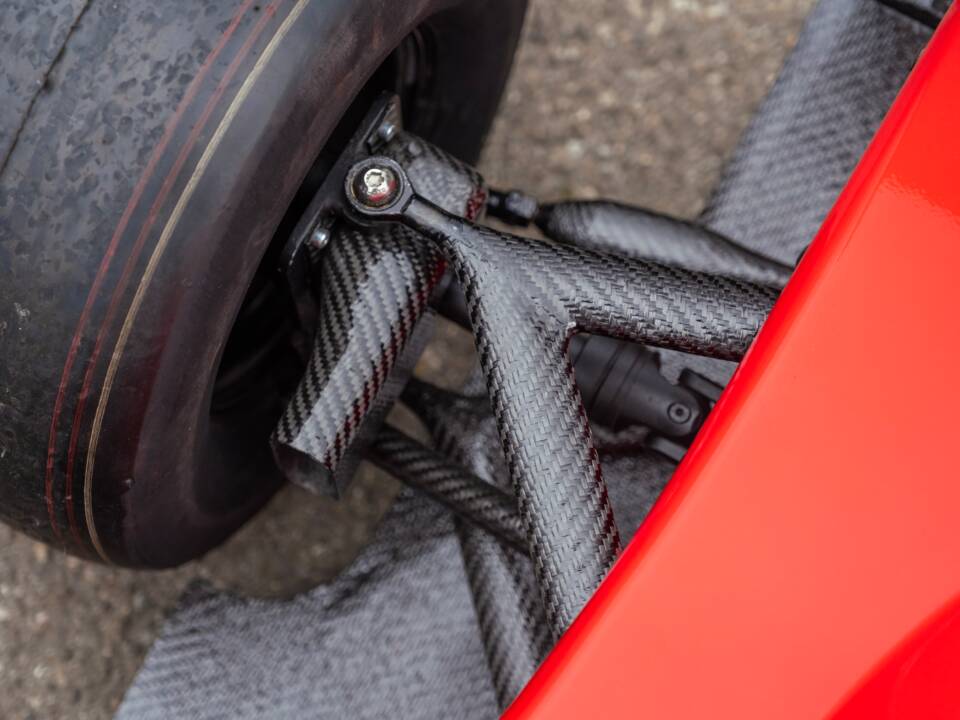 Image 26/85 of Ferrari 641 (1990)