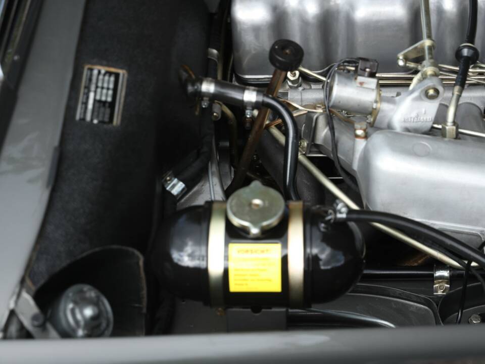 Bild 49/50 von Mercedes-Benz 280 SL (1971)