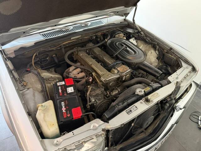 Image 6/11 of Mercedes-Benz 280 SE (1979)