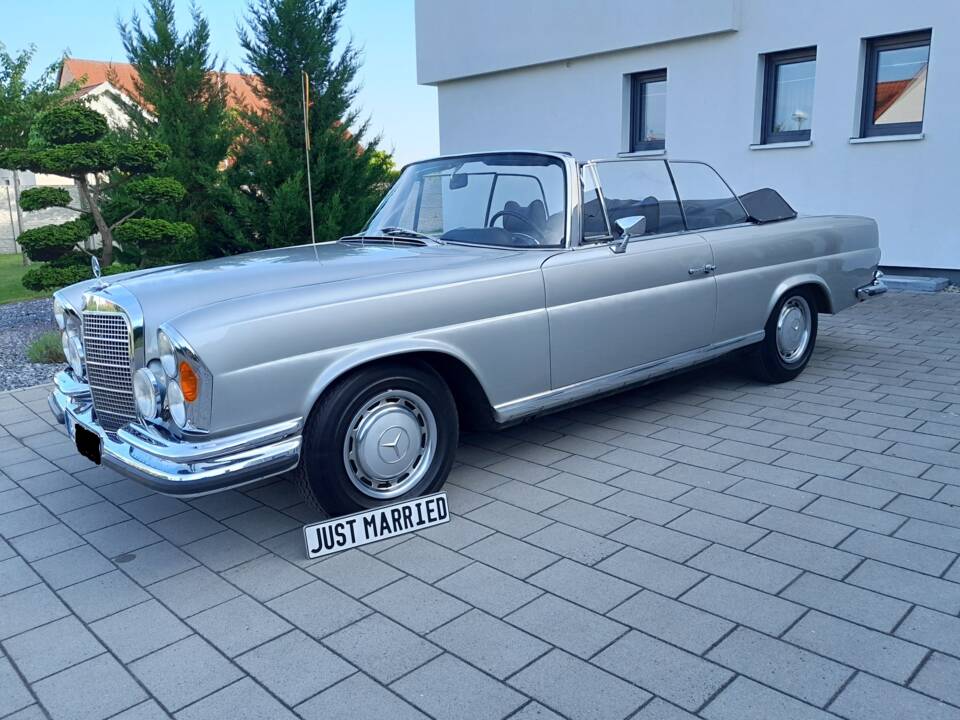 Bild 1/25 von Mercedes-Benz 280 SE (1968)