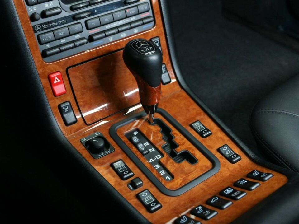 Bild 17/30 von Mercedes-Benz CL 600 (1997)