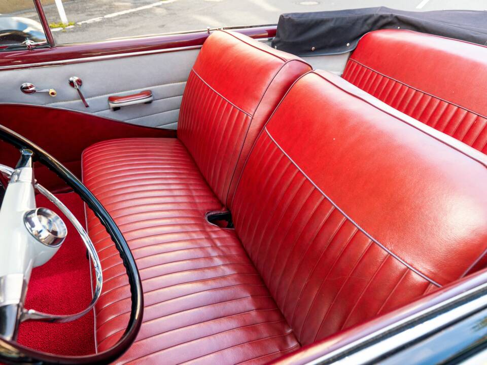 Bild 13/35 von Chevrolet Deluxe Styleline (1951)