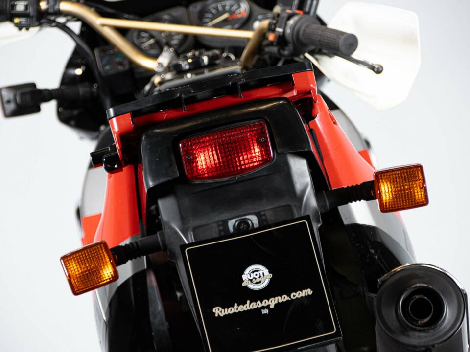 Bild 8/50 von Honda DUMMY (1991)
