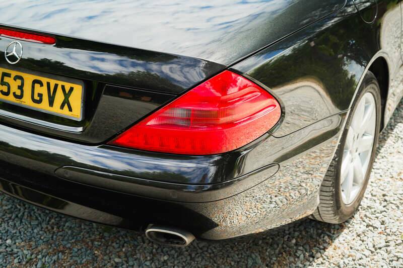 Image 34/50 of Mercedes-Benz SL 350 (2003)