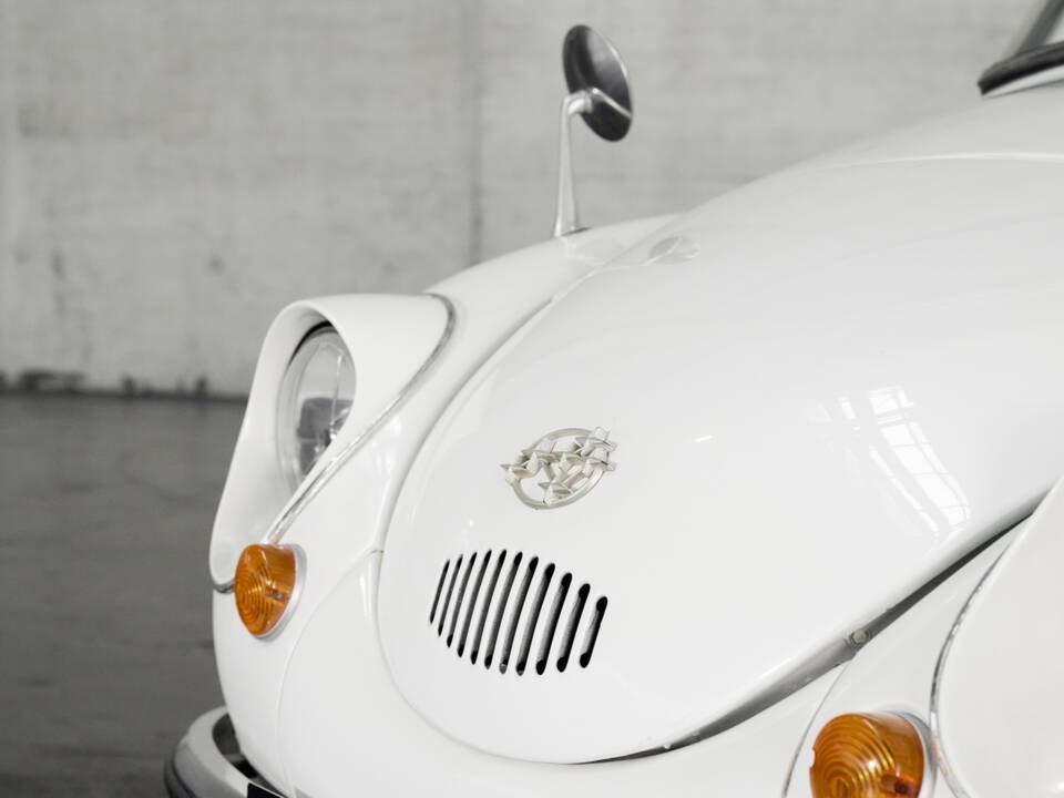 Image 7/48 of Subaru 360 (1970)