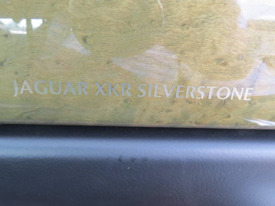 Afbeelding 24/50 van Jaguar XKR Silverstone (2000)
