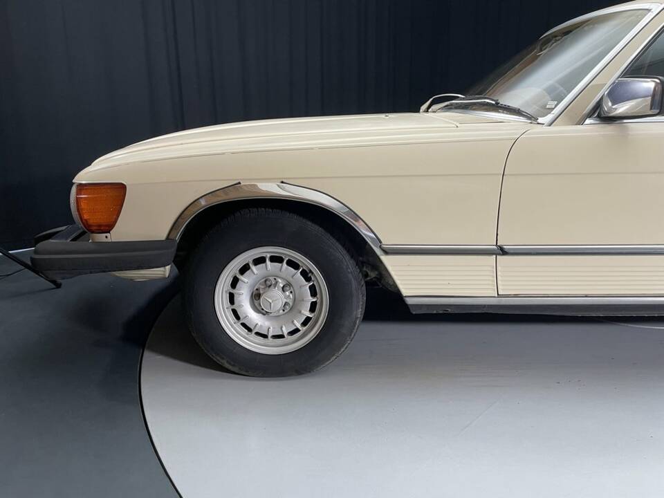 Image 5/8 de Mercedes-Benz 450 SLC (1979)