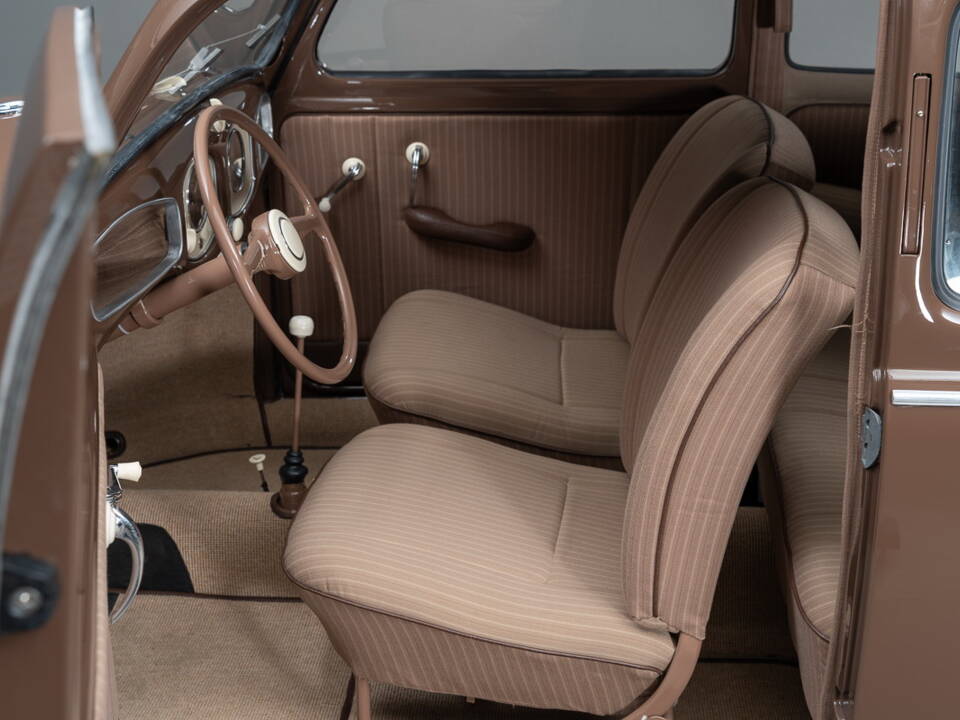Imagen 24/39 de Volkswagen Escarabajo Estandar (1950)