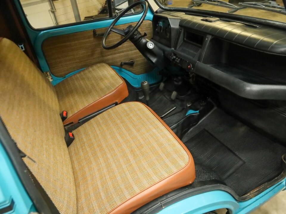 Image 34/50 of FIAT 900E (1980)