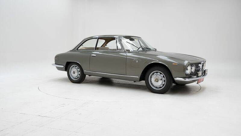 Bild 3/15 von Alfa Romeo 2000 Sprint (1961)