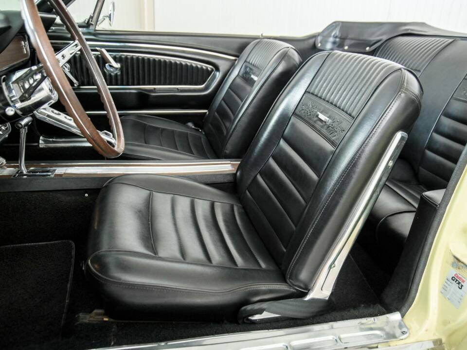 Immagine 38/50 di Ford Mustang 289 (1965)