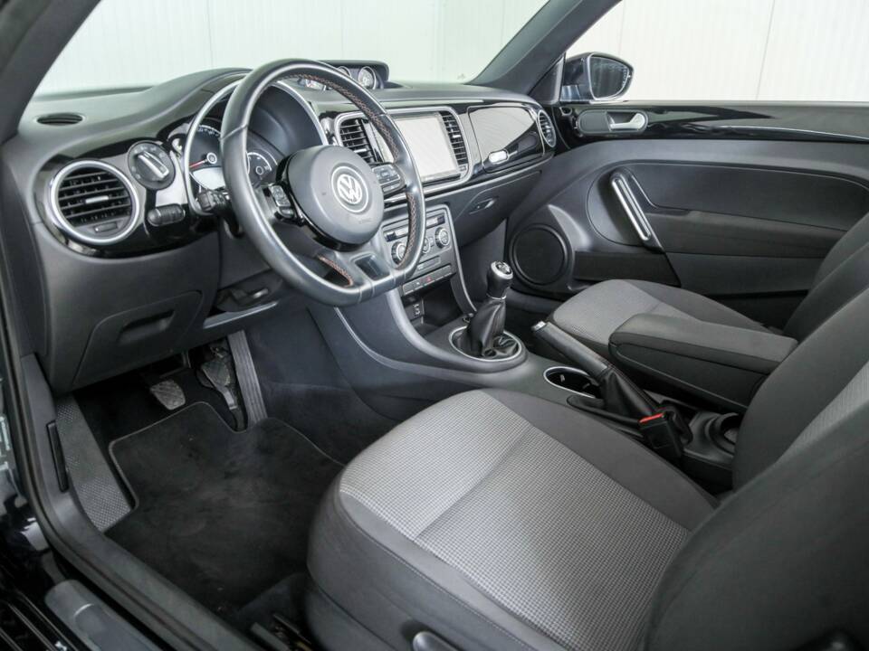Image 34/50 de Volkswagen Beetle 1.2 TSI (2014)