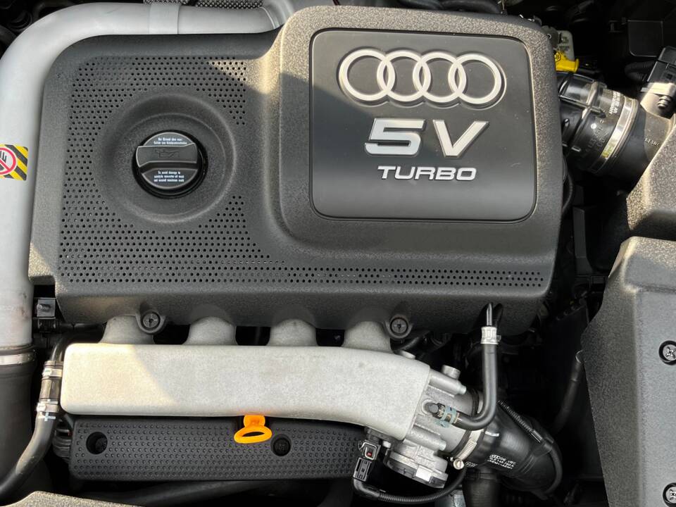 Bild 41/64 von Audi TT 1.8 T quattro (2001)