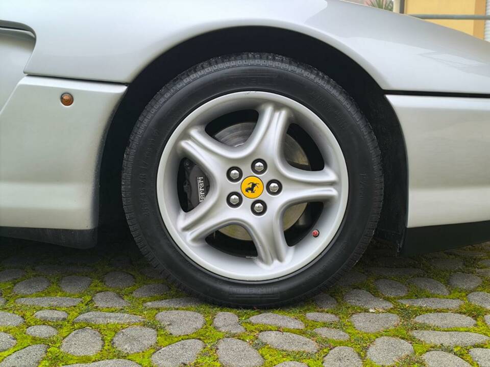 Image 20/50 of Ferrari 456 GT (1994)